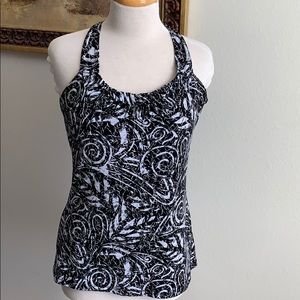 Lucy & Laurel sleeveless top